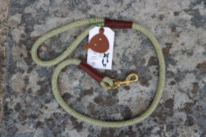 dartmoor wool dog lead twool